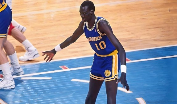 【旧将录】盖帽比得分多！非洲怪咖传奇！